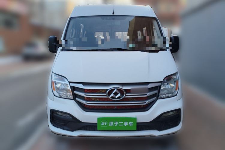 Used SAIC MAXUS Xintu V80 2018 2.5T AMT Aoyuntong Short Wheelbase Mid-Roof 5-6 Seater
