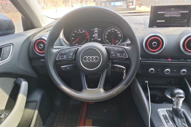 Used Audi A3 2020 Limousine 35 TFSI Fashion Edition China VI Emission Standard
