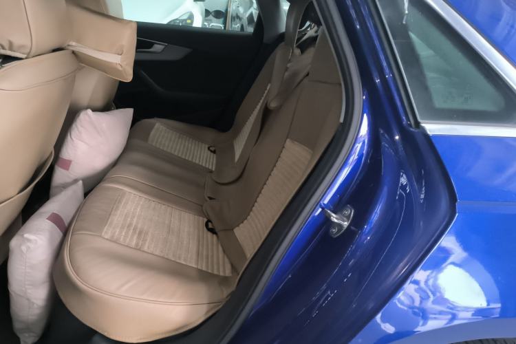 Used Audi A4L 2019 40 TFSI Ambition Version China V