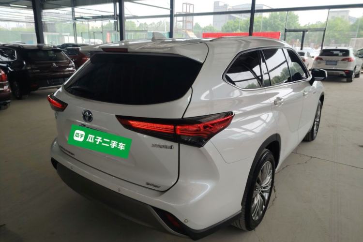 Used Toyota Highlander 2023 2.5L Smart Electric Hybrid Dual-Engine Four-Wheel Drive Prestige Version – 7 Seats Rear Right 45 Deg