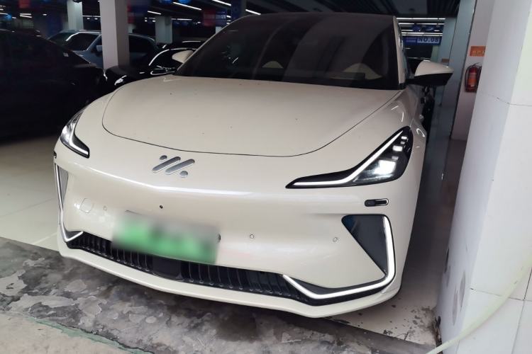 Used IM LS7 2023 100kWh Lux Rear-Drive Version