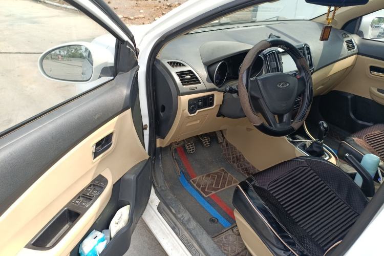 Used Chery E3 2015 1.5L Manual Fashion Model Driver Seat