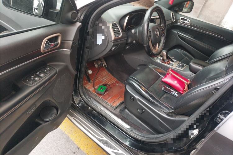 Used Jeep Grand Cherokee 2016 3.0L Elite Navigation Edition
