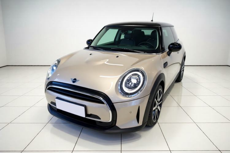 Used MINI 2023 Updated 1.5T COOPER Artist Guazi used car, China used car export, Used car for sale, Used cars, Cheapest cars for sale