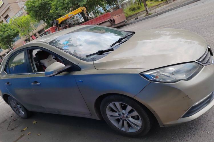 Used Roewe 360 2015 1.5L Automatic Luxury Edition
