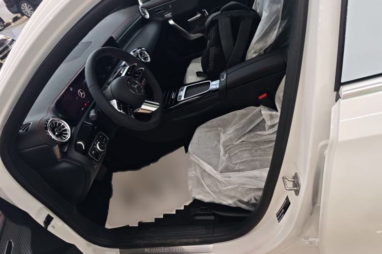 Used Mercedes-Benz A-Class 2025 A 200 L Fashion Model
