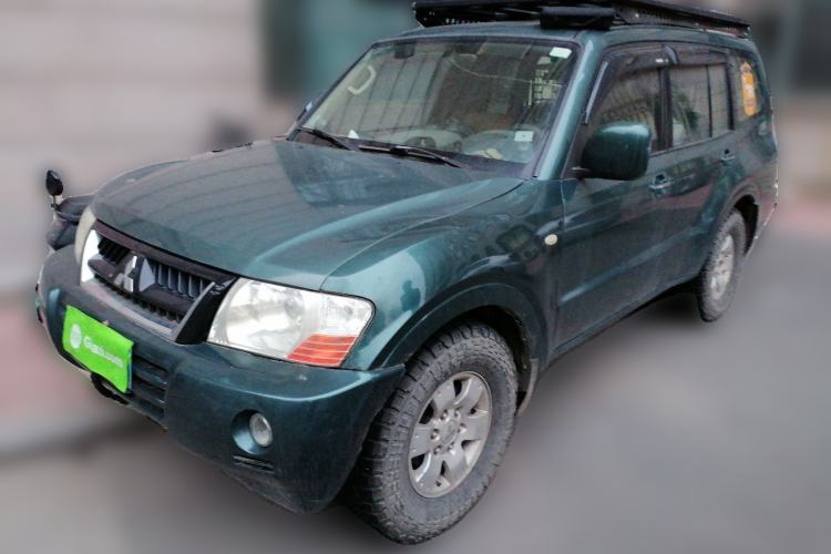 Used Mitsubishi Pajero 2011 V73 3.0L MT GL