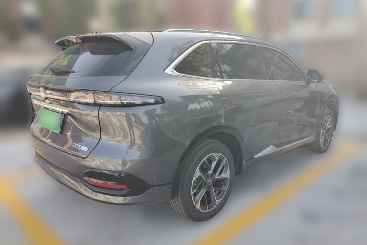 Used CHANGAN CS75 PLUS 2025 4th Generation 1.5T New Blue Whale Smart Flagship Version
