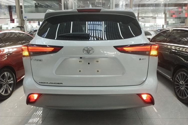 Used Toyota Highlander 2026 Model 2.5L Intelligent Electric Hybrid Dual-Engine Two-Wheel-Drive Luxury Edition 7-seater