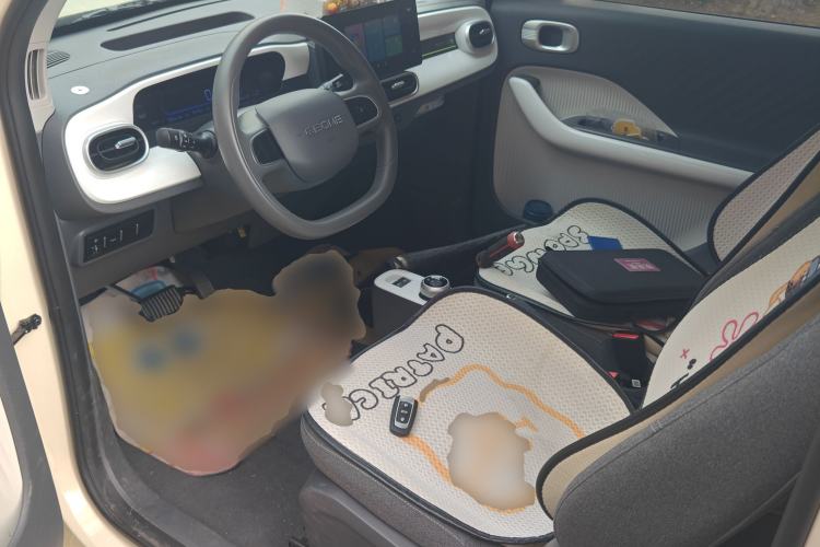 Used Geely Galaxy Panda 2025 210 km – Yuanqi Bear
