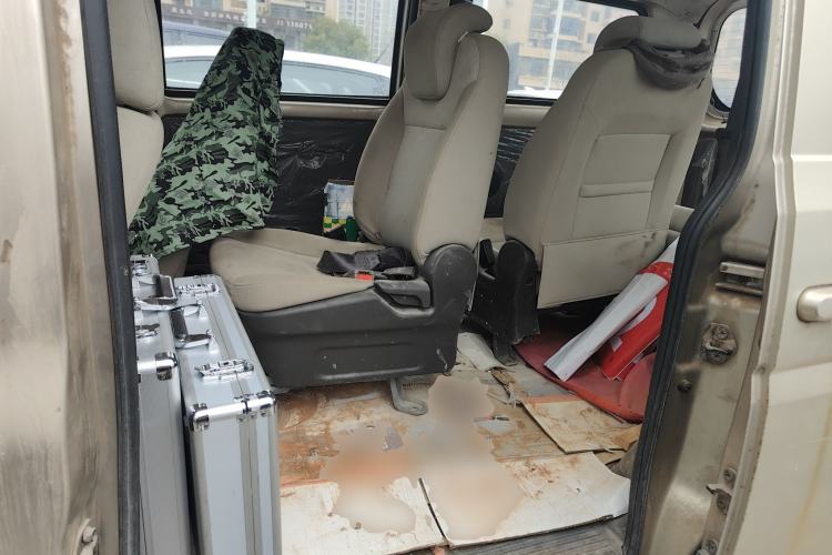 Used Wuling Rongguang V 2016 1.5L Standard Version Left Rear Seat