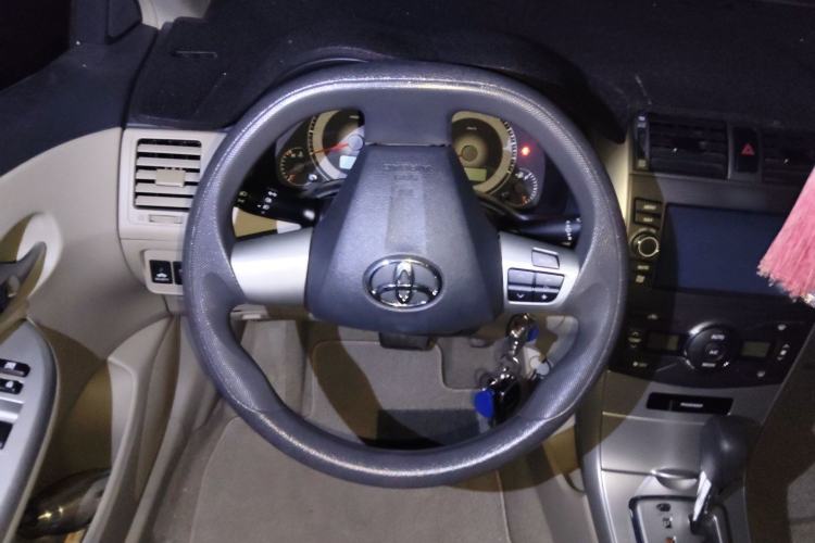 Used Toyota Corolla 2013 Special Edition 1.6L Automatic GL Cool Model
