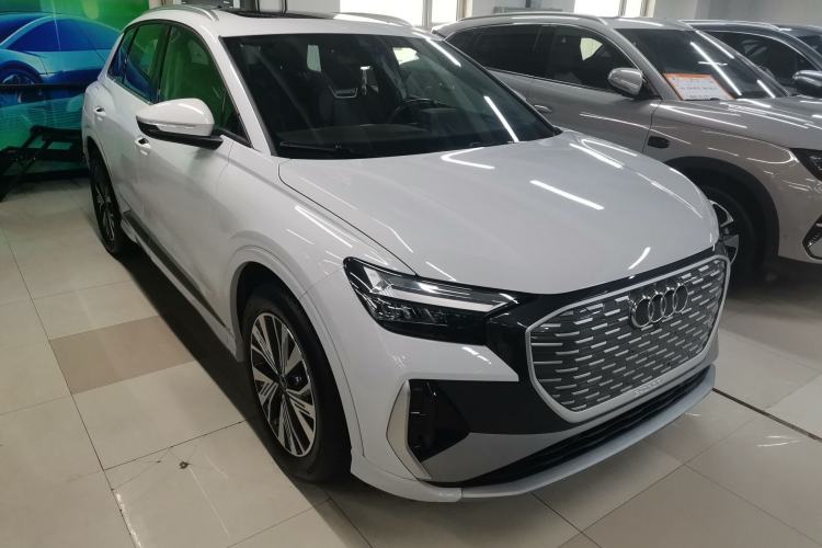 Used Audi Q4 e-tron 2023 40 e-tron Adventure Edition
