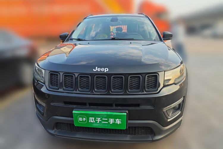 Used Jeep Compass 2017 200T Automatic Family Edition
