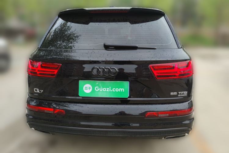 Used Audi Q7 2019 45 TFSI Comfort Model