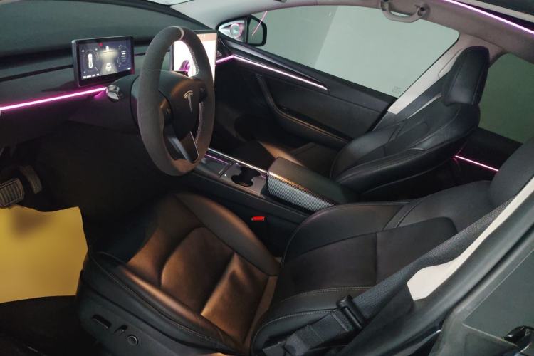 Used Tesla Model Y 2023 Rear-Wheel-Drive Version Left Front Seat