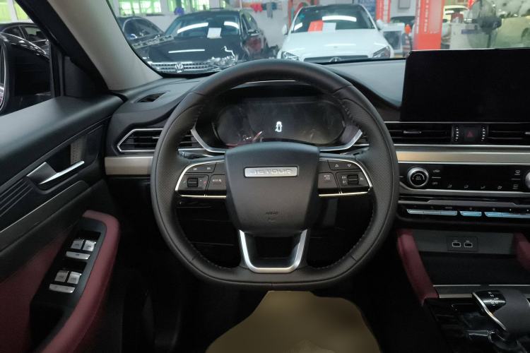 Used JETOUR X70 2024 1.5T DCT Glory PRO 5-Seater