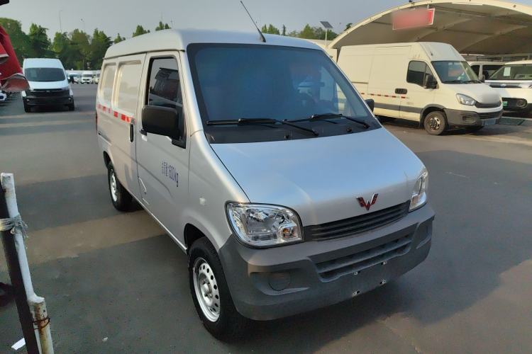 Used Wuling Zhiguang 2023 1.5L Utility Version with Enclosed Windows 2 Seats
