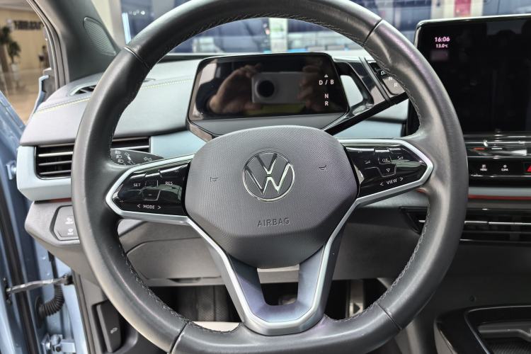 Used Volkswagen ID.4 X 2021 Pro Smart Long-Range Edition