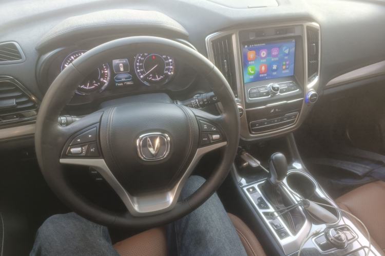 Used Changan CS95 2017 2.0T Four-Wheel Drive SmartDrive Edition