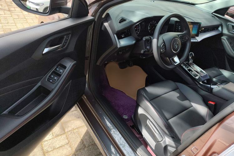 Used MG 5 2022 180 DVVT CVT Youth Luxury Edition