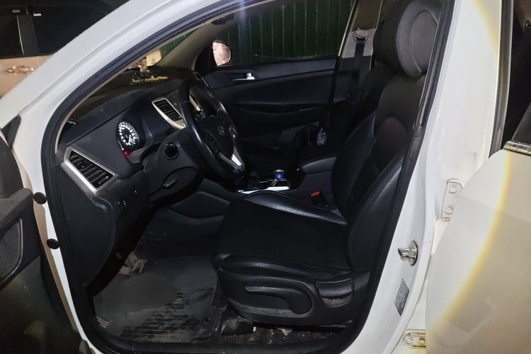 Used Hyundai Tucson 2015 1.6T Dual-Clutch Two-Wheel-Drive Smart Model
