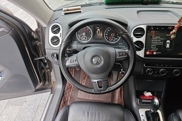 Used Volkswagen Tiguan 2016 280TSI Automatic Two-Wheel Drive Silk Road Comfort Edition
