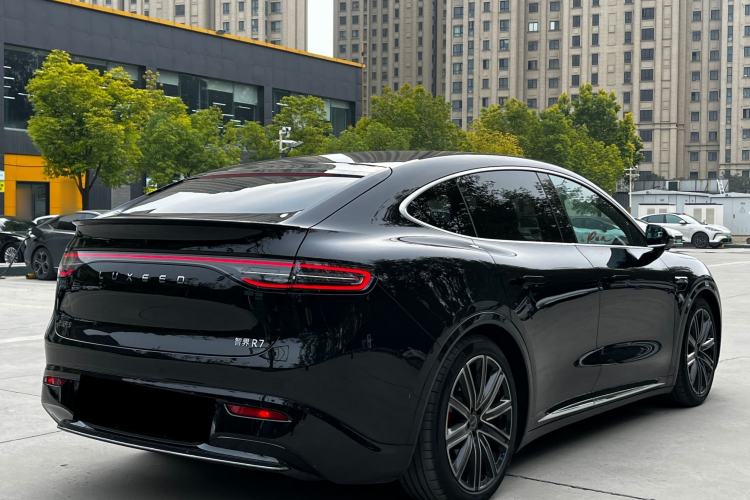 Used Hima Luxeed R7 2024 All-Electric 736 km Ultra