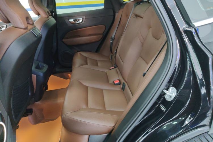 Used Volvo XC60 2025 B5 Four-Wheel Drive Smart & Advanced Luxury Edition