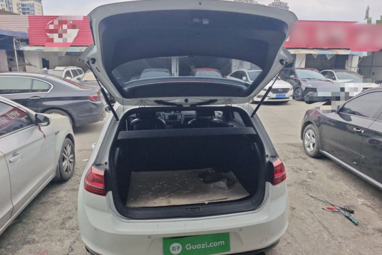 Used Volkswagen Golf GTI 2016 2.0 TSI GTI Trunk