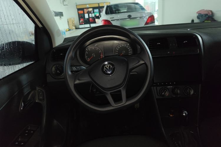 Used Volkswagen Polo 2016 1.4L Automatic Trendy Model
