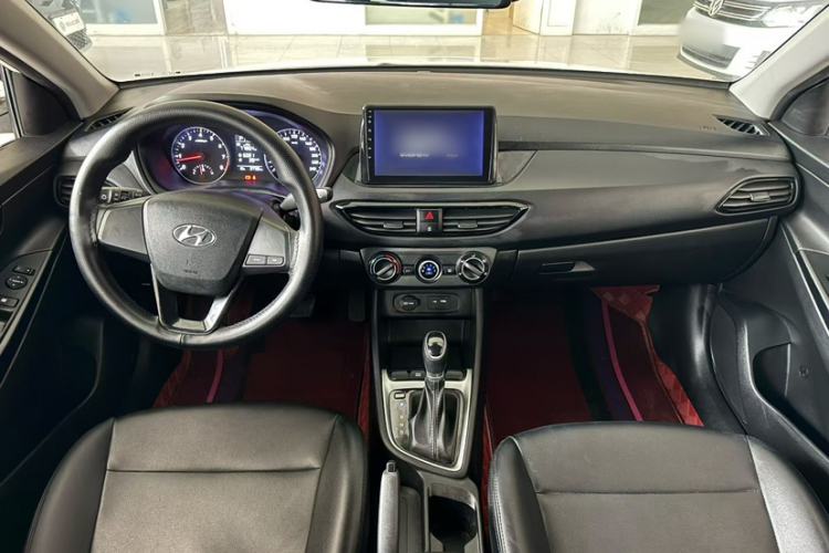 Used Hyundai Celesta 2020 1.6L Automatic GL Enjoyable Edition
