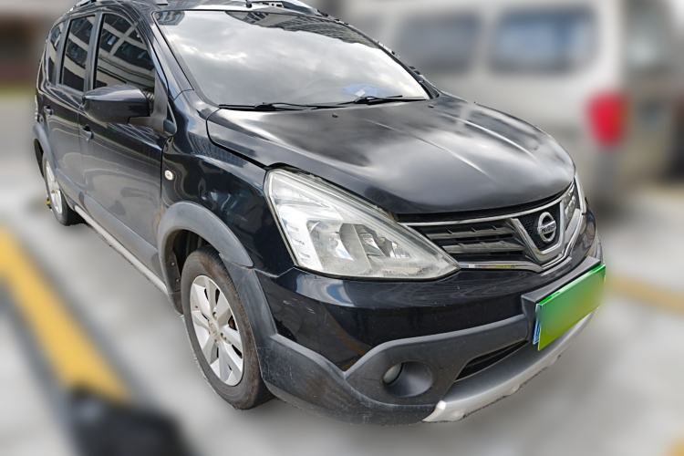 Used Nissan Livina 2013 Jingrui 1.6XL Manual Comfort Edition Front Right 45 Deg