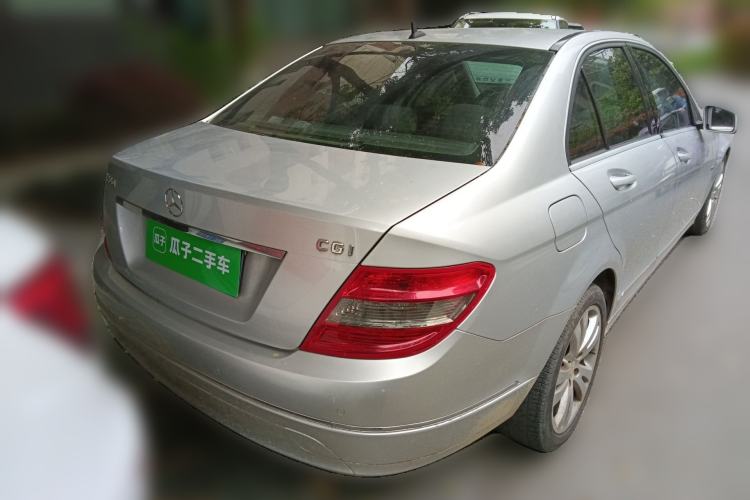 Used Mercedes-Benz C-Class 2010 C 200 CGI Fashion Model Rear Right 45 Deg