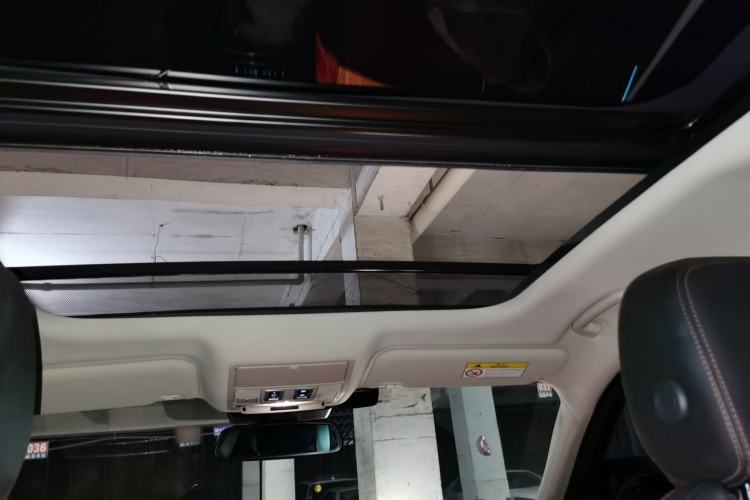 Used Jaguar F-PACE 2016 2.0T Two-Wheel-Drive R-Sport Sport Edition
