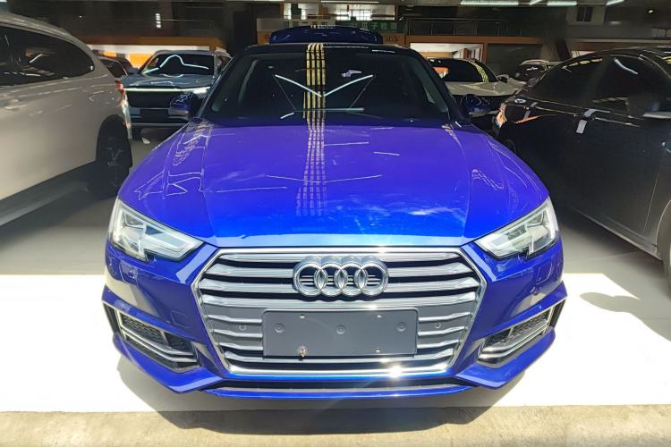 Used Audi A4L 2018 30th Anniversary Edition 40 TFSI Fashion Model Front