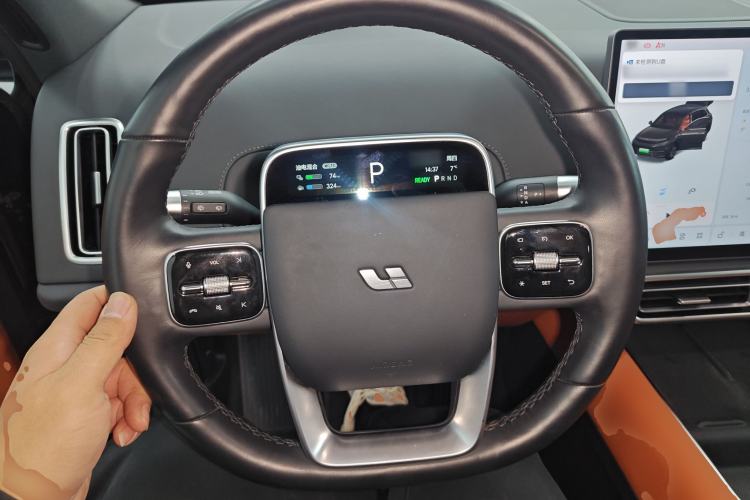 Used Li Auto L7 2023 Air model
