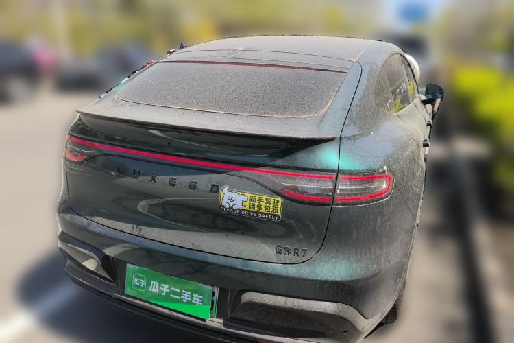 Used Hima Luxeed R7 2025 Range-Extended Version 251 km Max Rear Right 45 Deg