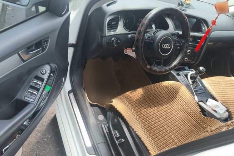 Used Audi A4L 2013 30 TFSI Manual Comfort Model
