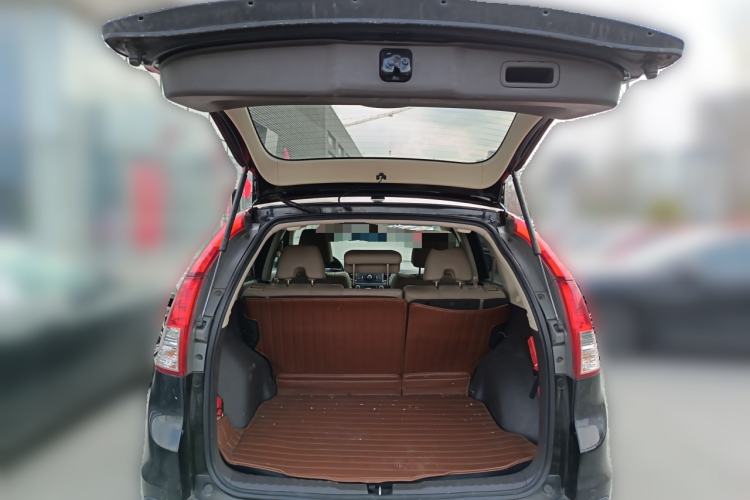 Used Honda CR-V 2013 2.4L two-wheel drive luxury version Trunk