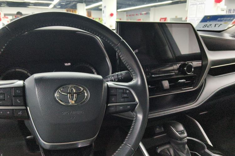 Used Toyota Highlander 2022 Dual-Engine 2.5L Four-Wheel Drive Prestige Version 7 Seats Instrument Cluster