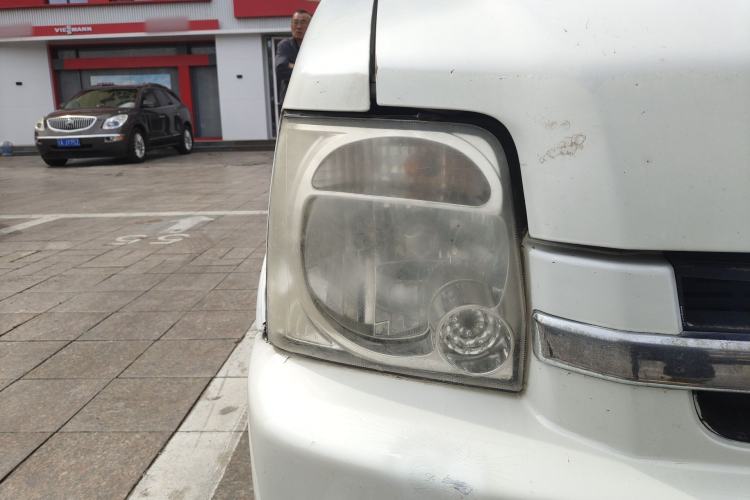 Used Suzuki Wagon R 2012 All-Purpose Model 1.4L Manual Standard Version Right Front Headlight