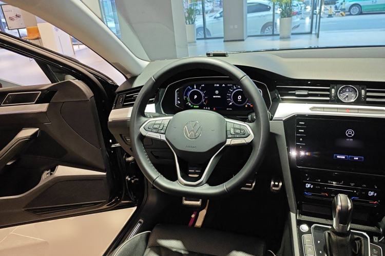 Used Volkswagen Magotan GTE Plug-in Hybrid 2022 GTE Luxury Model