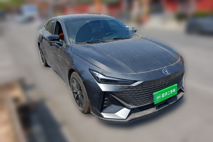 Used CHANGAN UNI-V 2022 1.5T Prestige Version