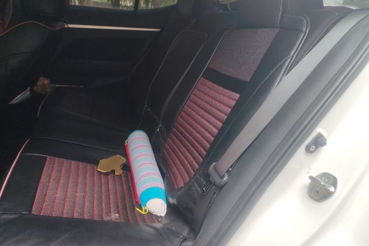 Used Hyundai Elantra (6th Generation / Lingdong) 2018 1.6L Automatic 15th Anniversary Special Edition Left Rear Seat