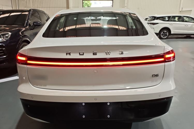 Used Roewe D6 2025 450km Deluxe Edition

