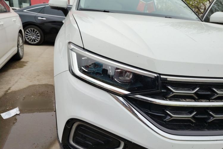 Used Volkswagen Tayron 2023 280TSI Two-Wheel-Drive Luxury Plus Advanced Version Exterior 6