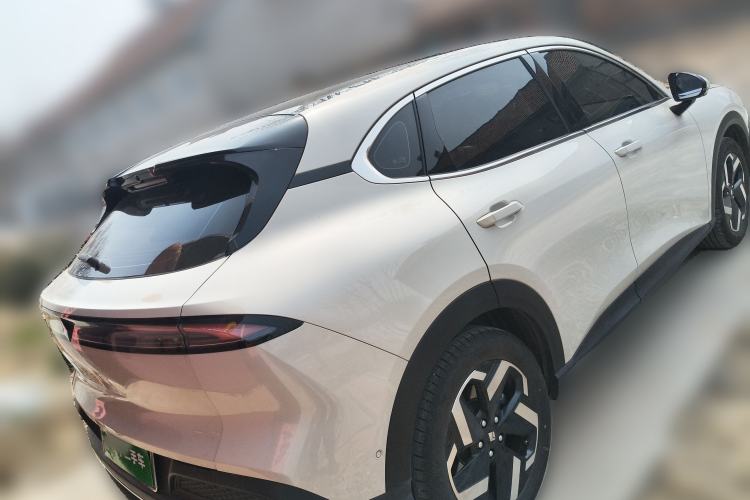 Used Baojun Yunhai 2024 600km Pure Electric Version Rear Right 45 Deg