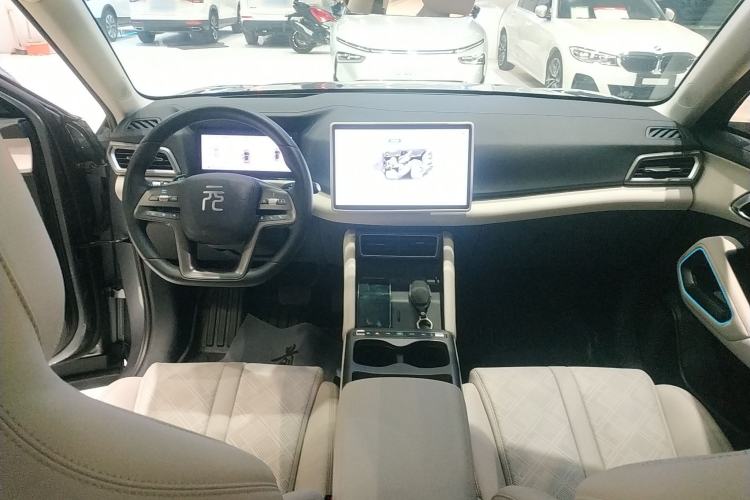 Used BYD Yuan UP 2025 Intelligent Driving Version 401 km Beyond-Range Edition