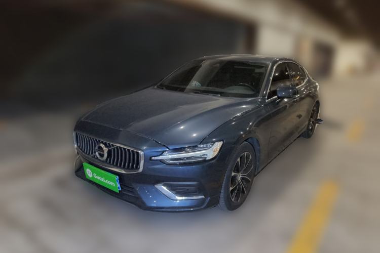 Used Volvo S60 2021 T4 Zhiyi Luxury Edition